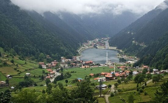 Aydın Çıkışlı Uçaklı Karadeniz Turu