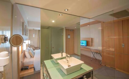 Aydın Çıkışlı Afyon Jura Termal Otel  Turu