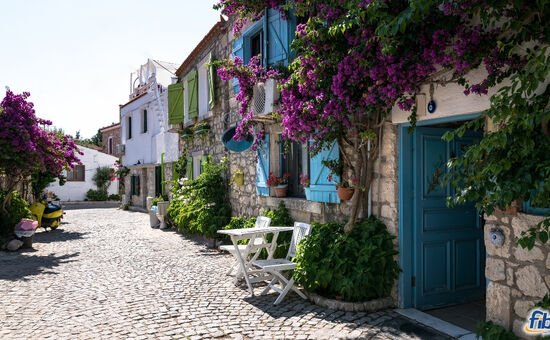 Aydın Çıkışlı Çeşme Alaçatı Urla Turu