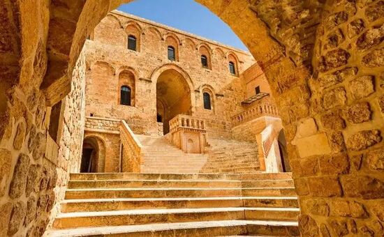 Kuşadası Çıkışlı Uçaklı GAP Turu