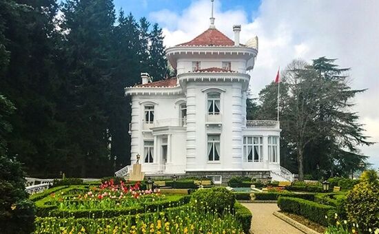 Kuşadası Çıkışlı Uçaklı Karadeniz Turu