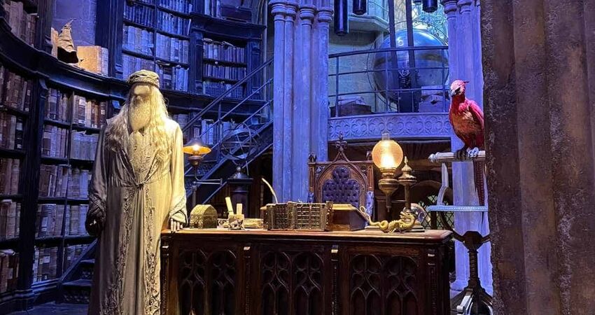 Aydın Çıkışlı Londra Turu