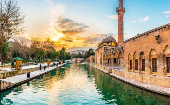 Aydın Çıkışlı Gaziantep Şanlıurfa Lezzet & Kültür Turu