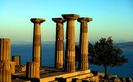 Aydın Çıkışlı Çanakkale Şehitlik Assos Behramkale Turu